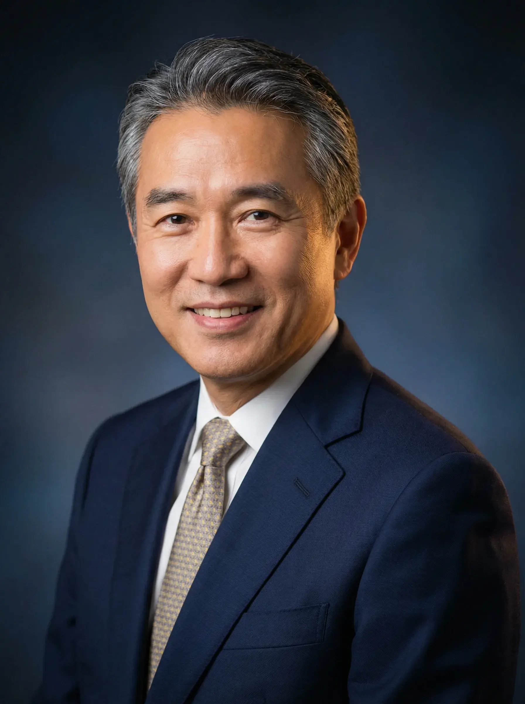 影视法务通 首席合伙人陈明远律师商务形象照